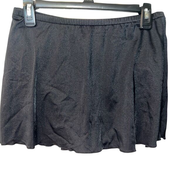 MIRACLESUIT Swim Skirt Womens Sz 14 Attached Briefs Black Slimming Modest - Picture 1 of 9